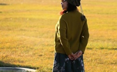 迈开腿让学长尝尝你的草莓游戏